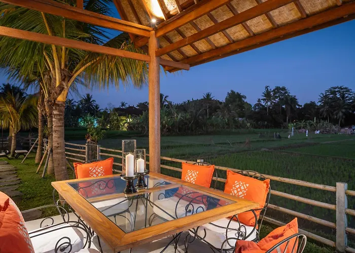 Kelapa Di Sawah By Travellink Bali Villa *